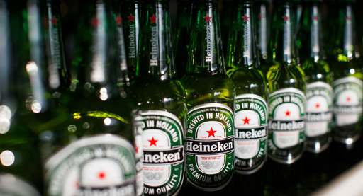 Heineken wint het van Carlsberg