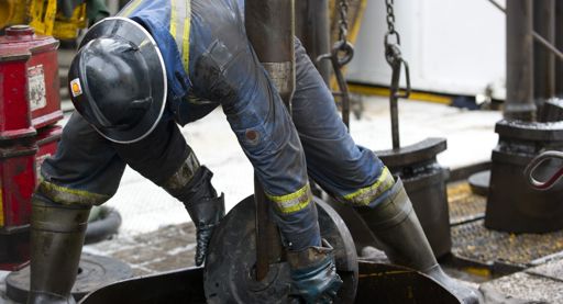 Hoge pomprijzen geven Shell lucht in erbarmelijk olieklimaat