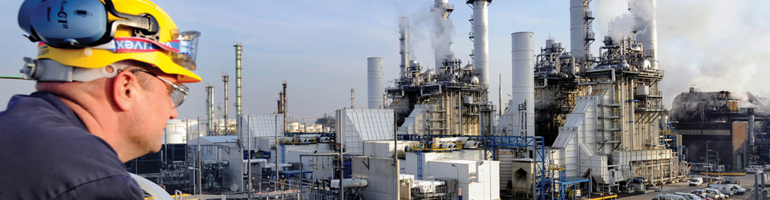 Shell drijft downstream