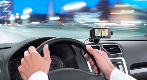 Kleiner TomTom gokt op de toekomst