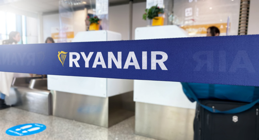 Ryanair stijgt naar grote hoogte dankzij hogere ticketprijzen en strikte kostenbeheersing