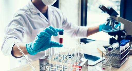 Sijmen de Vries: ‘Als een grote farmaceut belt voor een overname, neem ik persoonlijk de telefoon op’