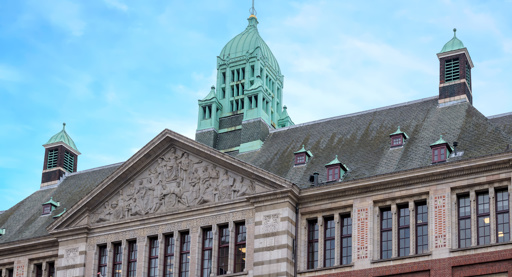 Van marktkooplui tot luchtverkeersleiders: het geheim van Beursplein 5