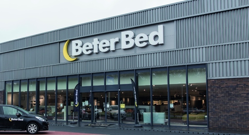 Beter Bed zet aandeelhouders voor het blok met miljoenenbonus voor ceo