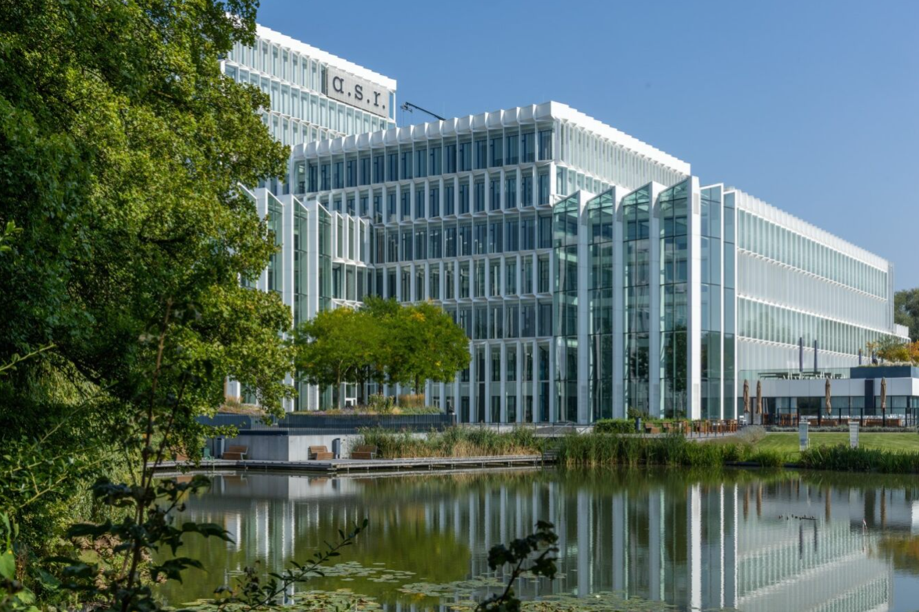 Hoe saaie verzekeraars uitgroeiden tot cashmachines