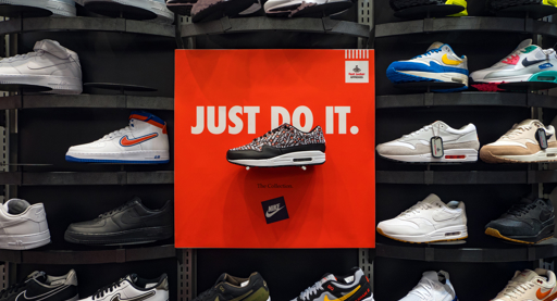 Nike verkoopt liever minder schoenen dan goedkope schoenen