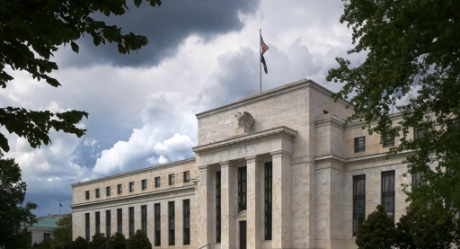 Fed verlaagt rente, maar houdt rug recht tegenover Trump