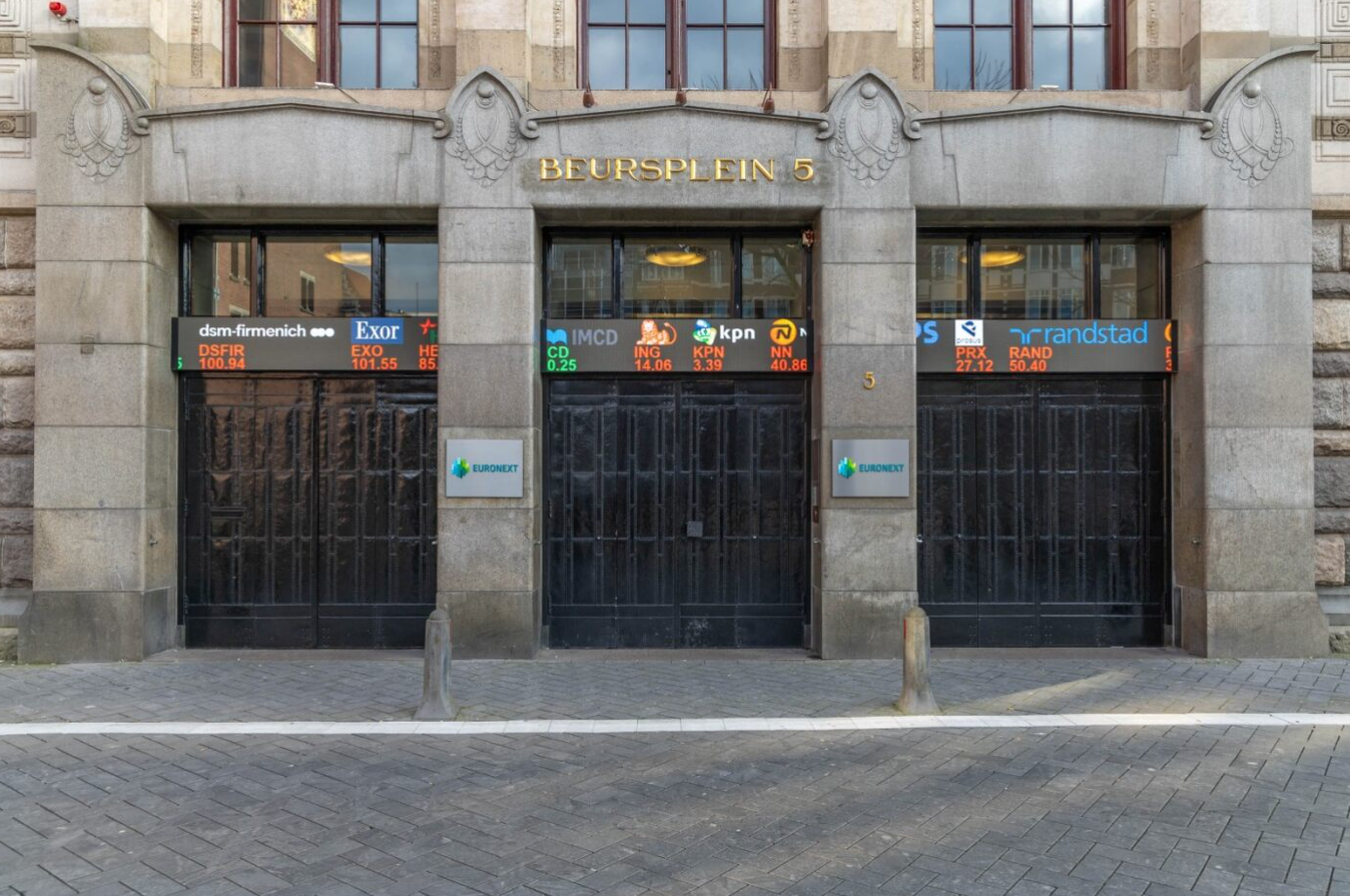 Tussenbalans op het Damrak