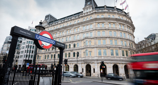 RELX daalt op de beurs, analisten zien koopkans ondanks AI-twijfel